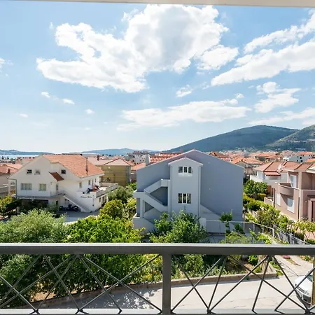 Modern 4* Luxury In Center *