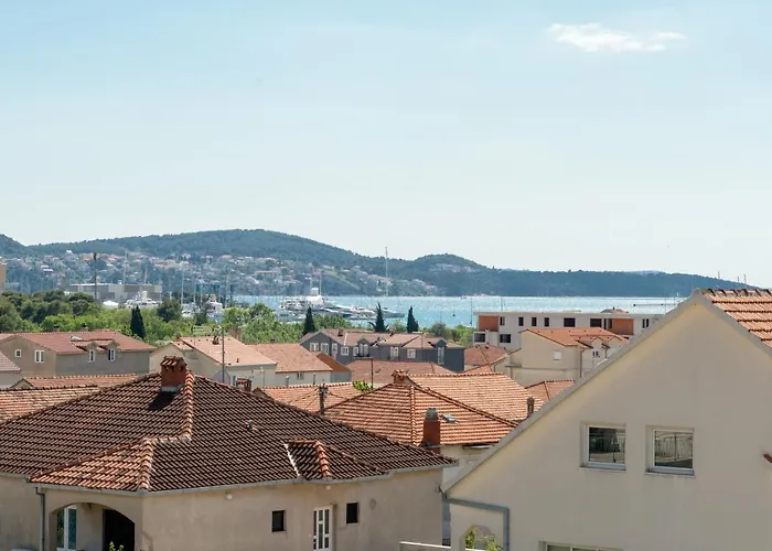 Modern 4* Luxury In Center