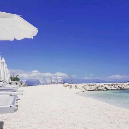 Modern 4* Luxury In Center شقة