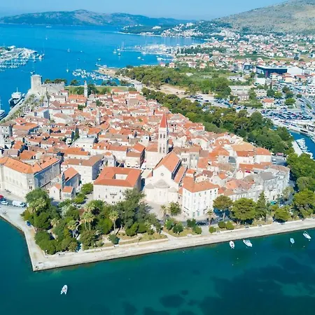 Modern 4* Luxury In Center *