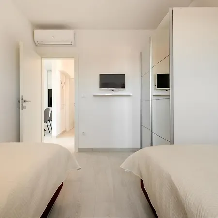 شقة Modern 4* Luxury In Center *