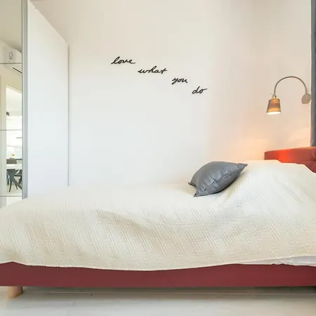 Modern 4* Luxury In Center Apartman