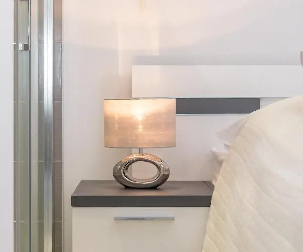 Apartment Modern 4* Luxury In Center Trogir