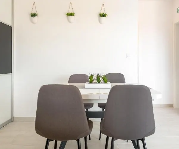 Apartment Modern 4* Luxury In Center